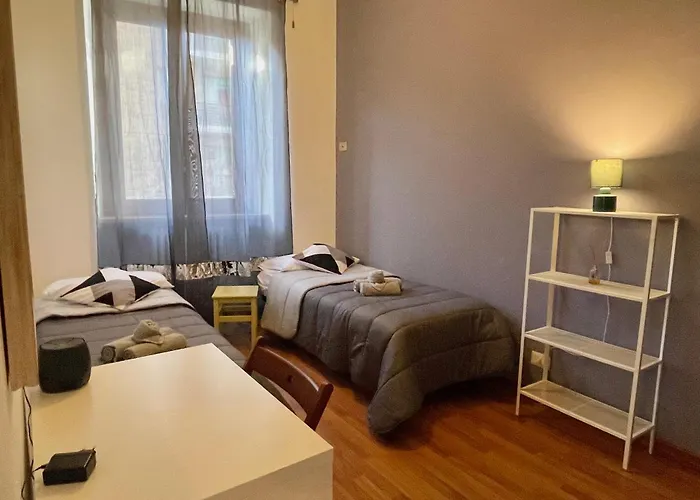 * Comodo Trilocale X6 * 10 Min Dal Centro Storico